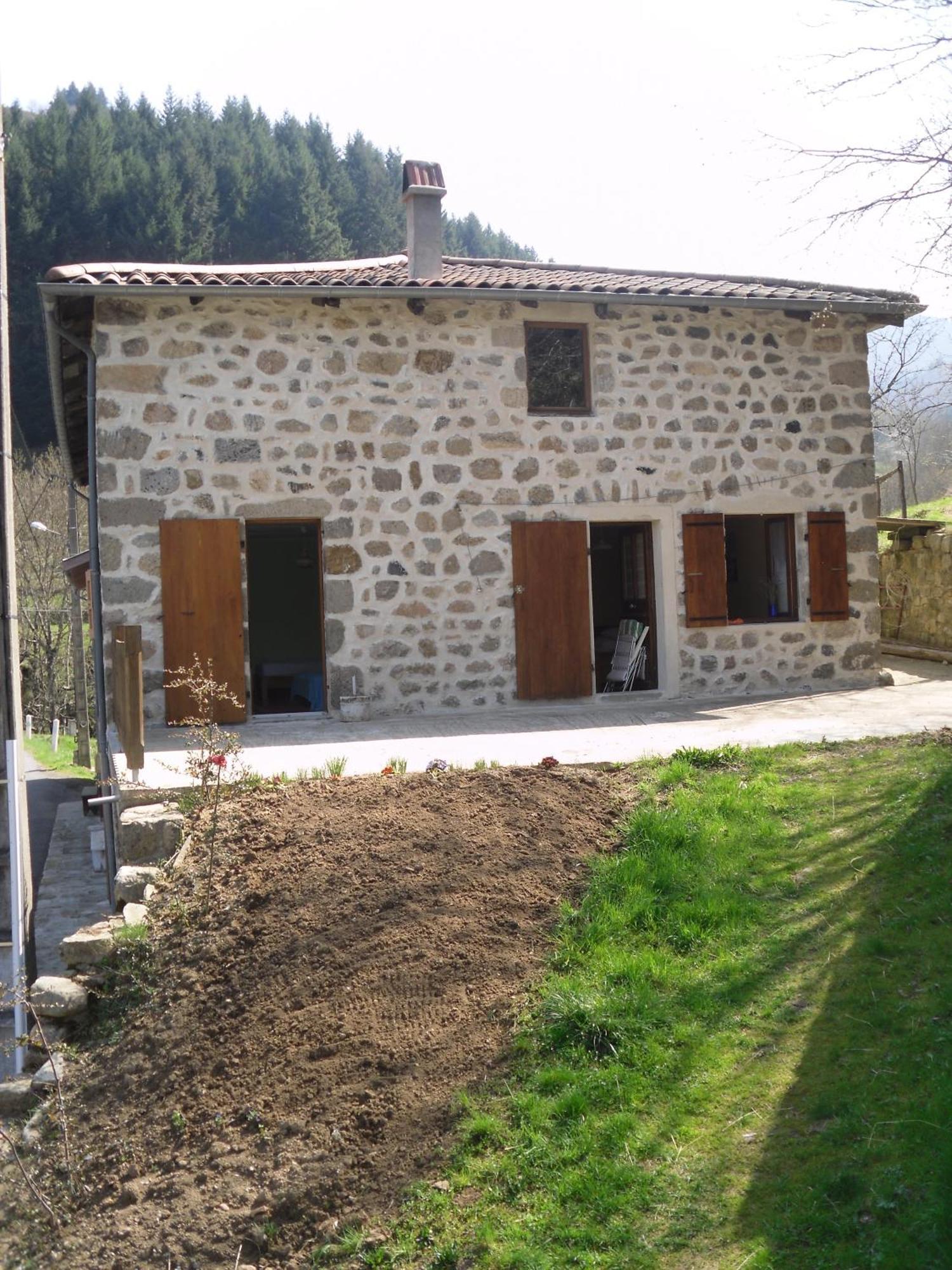 Gite-La Combelle Dornas Exterior photo